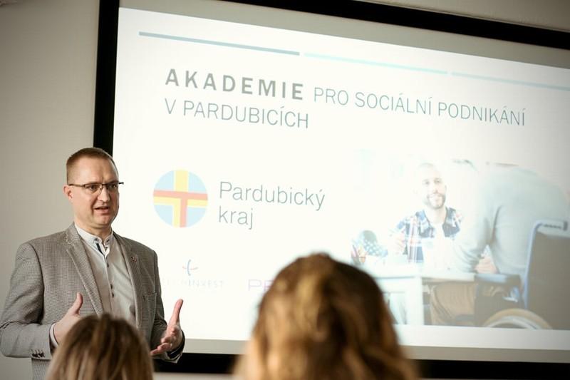 Akademie sociálního podnikání odstartovala v Pardubickém kraji