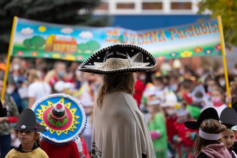 Děti ze ZŠ Erno Košťála si užily den s mexickou velvyslankyní
